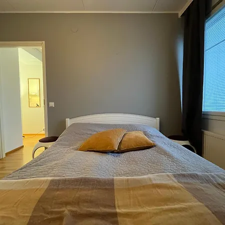 Peaceful - Sauna, Parking Space, Balcony, Wifi 公寓